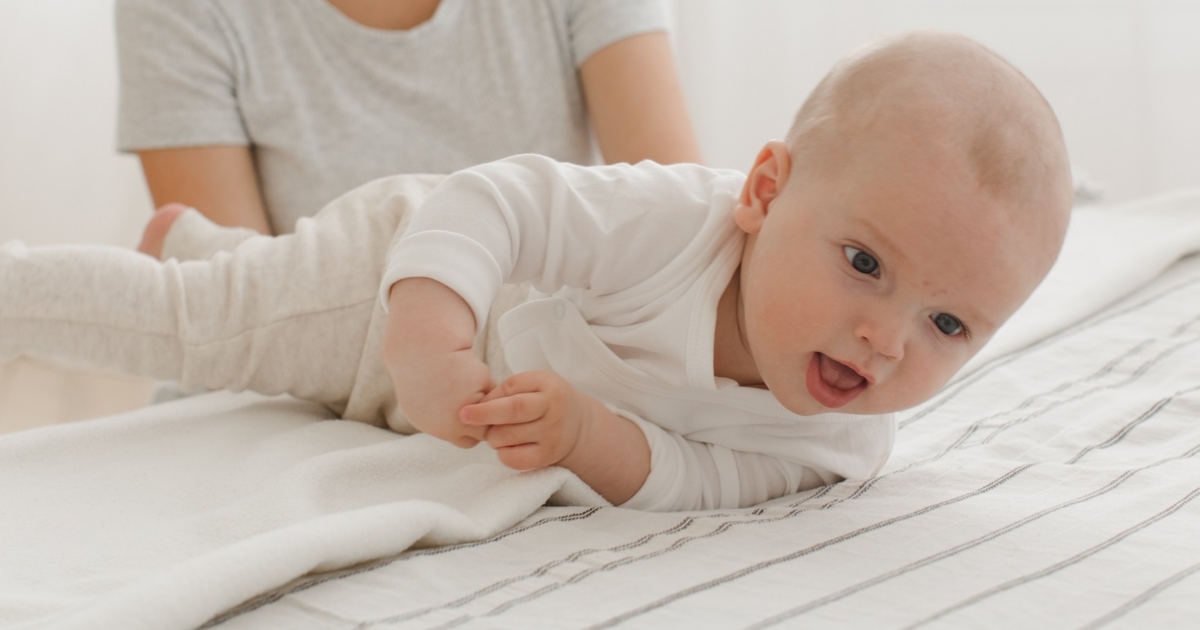 Newborn store rolling over